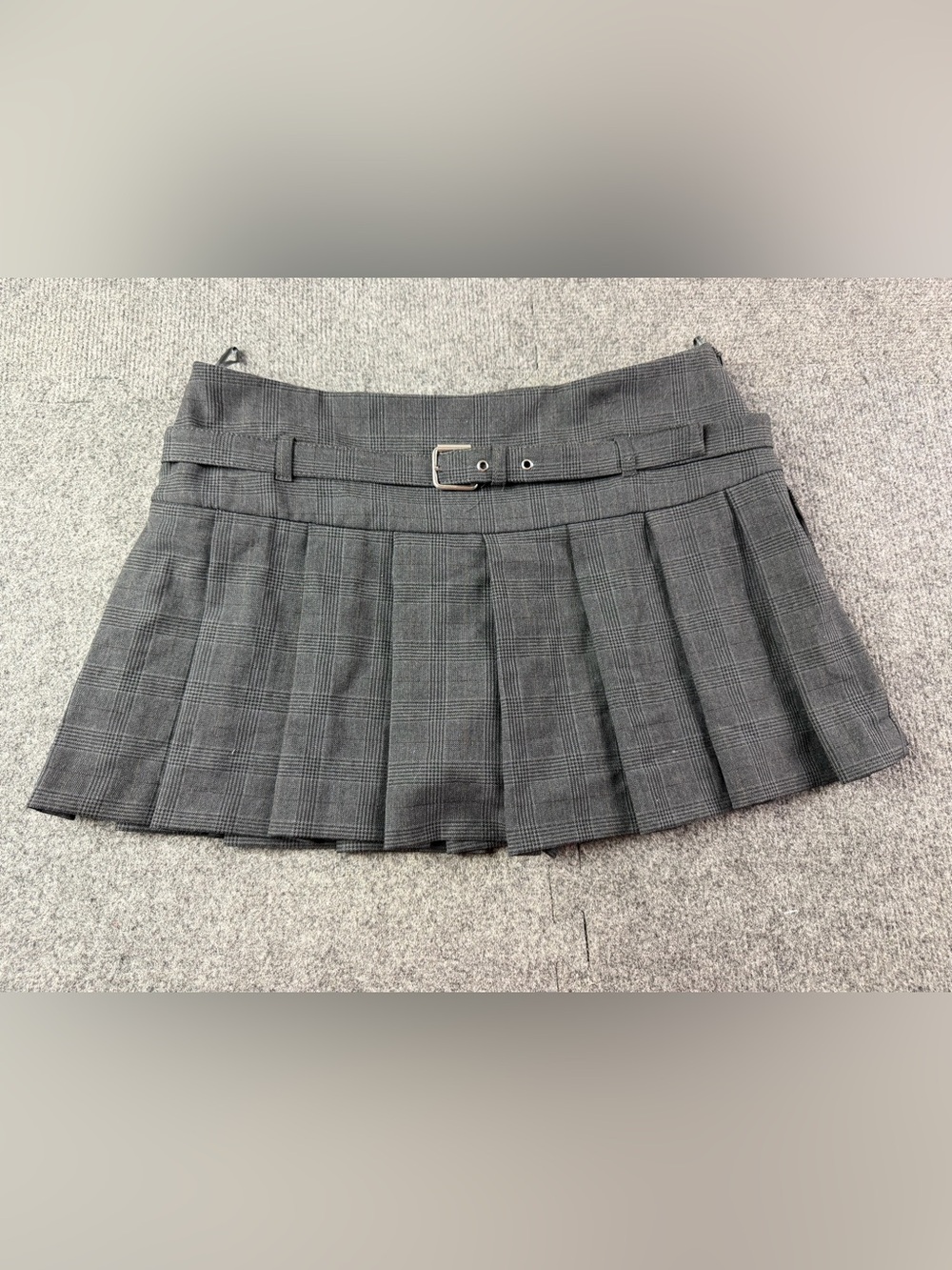 Zara Womens Polyester/Viscose Blend Belted Plaid Pleated Skort Size M Gray